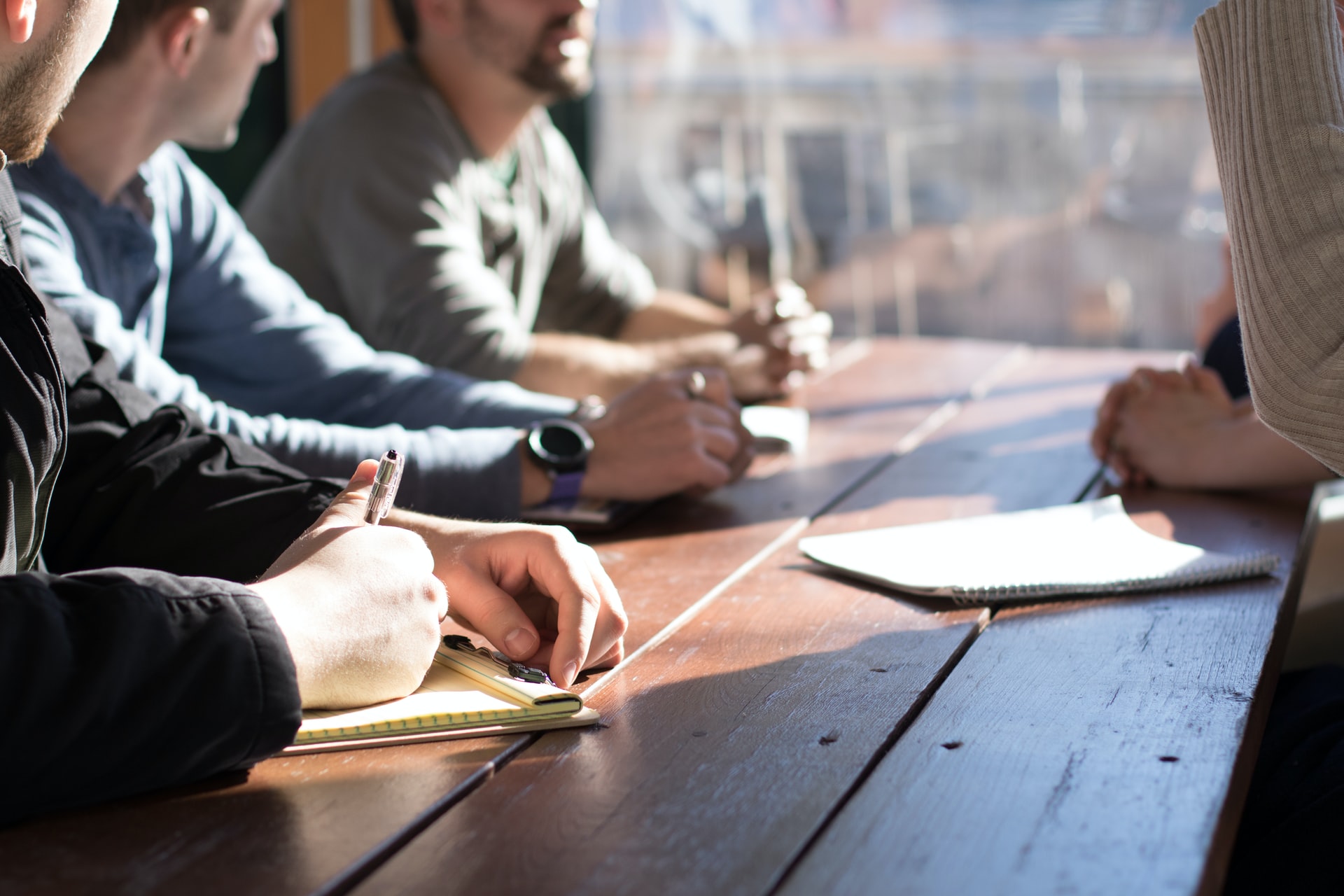 creating an online community business
